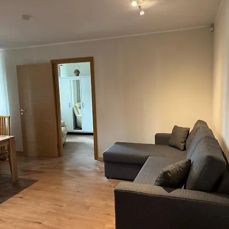 Dikol Two-room Apartment-self Check-in & Free Parking Near Center * Reval